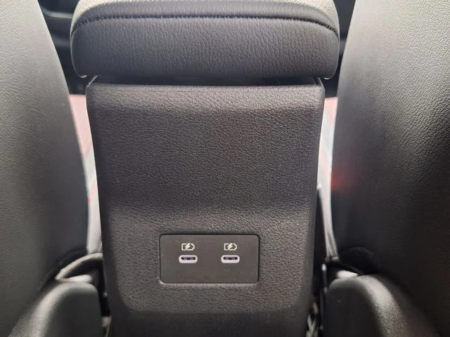 New 2026 Canyon Bronze Metallic Nissan SR image 30