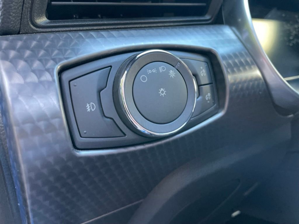 Used 2019 Blue Ford GT Premium image 10