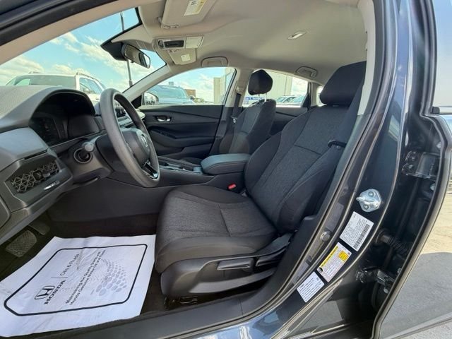 Used 2025 Gray Honda LX image 10