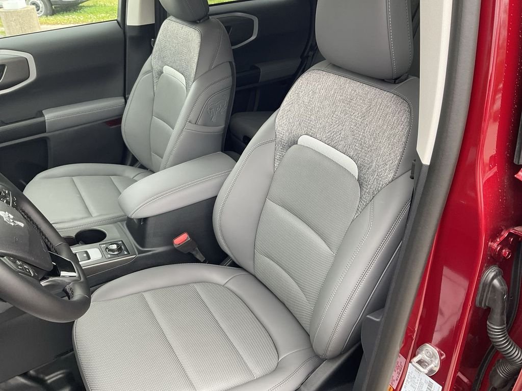 New 2026 Ruby Red Metallic Tinted Clearcoat Ford Badlands® image 11