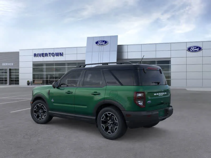 New 2025 Eruption Green Metallic Ford Outer Banks® image 4