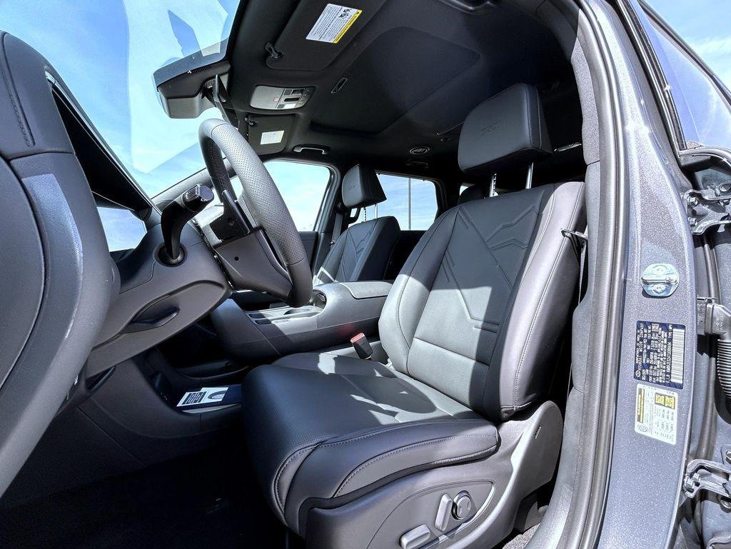 New 2026 Gray Hyundai XRT Pro image 10