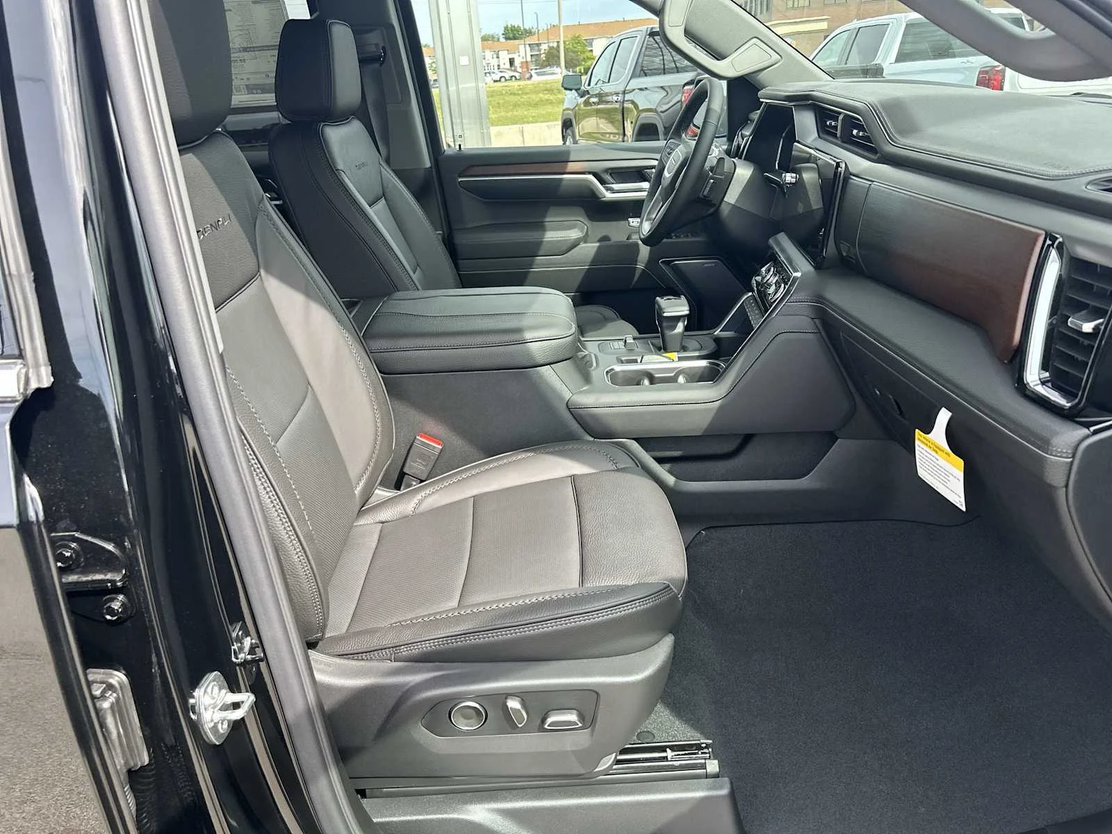 2026 GMC Sierra 1500 Denali - Photo 29