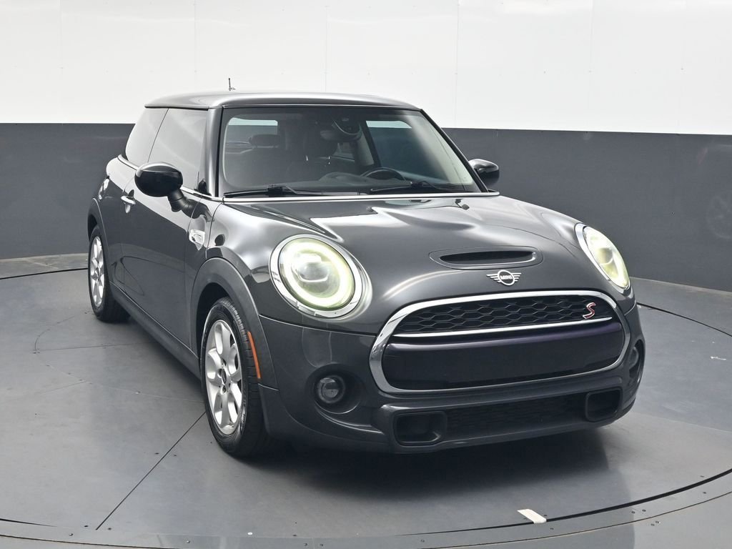 Used 2020 Gray MINI Classic image 2