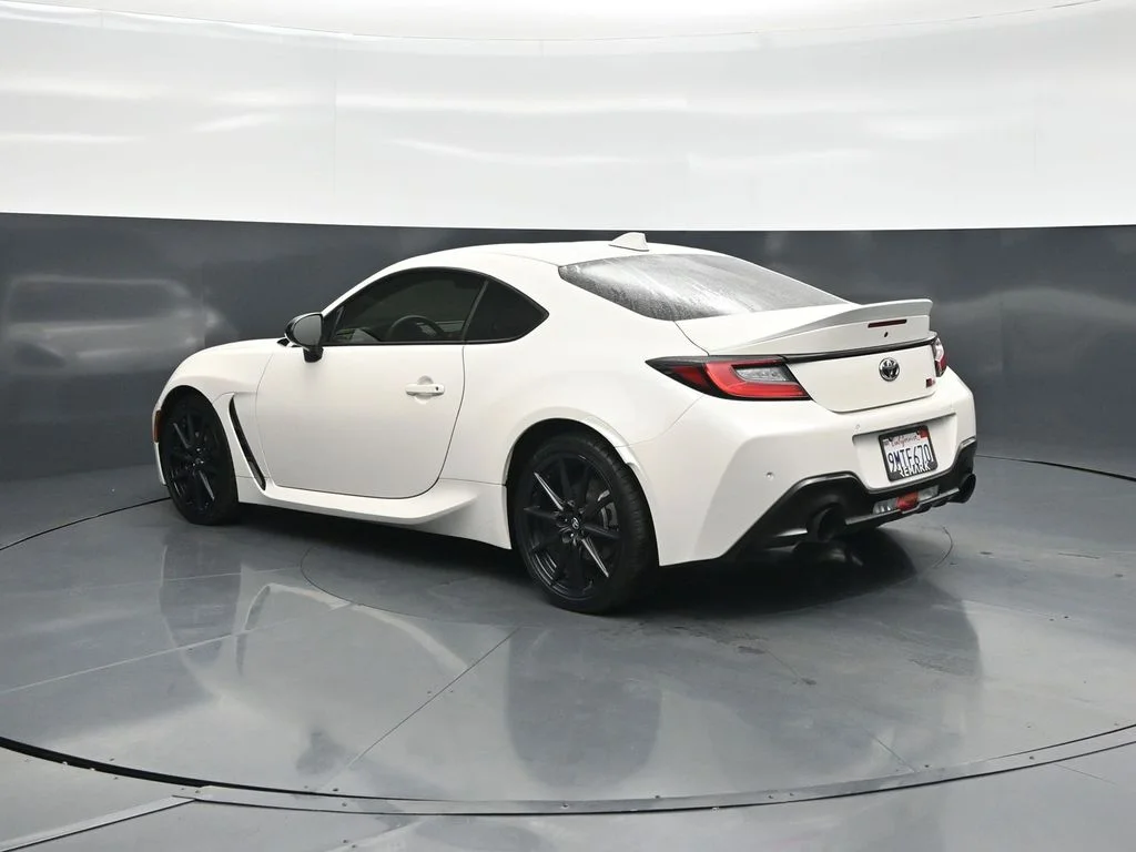 Used 2024 White Toyota Premium image 6