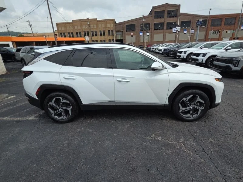 Used 2022 Gray Hyundai Limited image 8