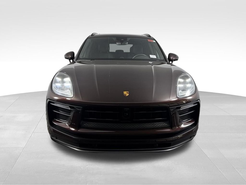 Used 2023 Paint to Sample Porsche  image 3