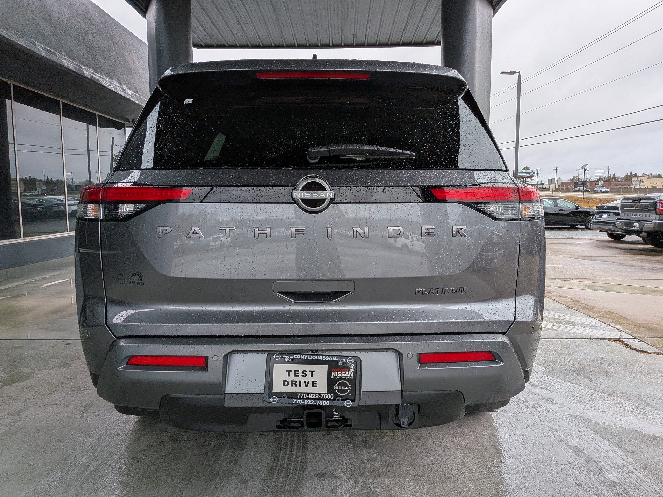New 2026 Gray Nissan Platinum image 4