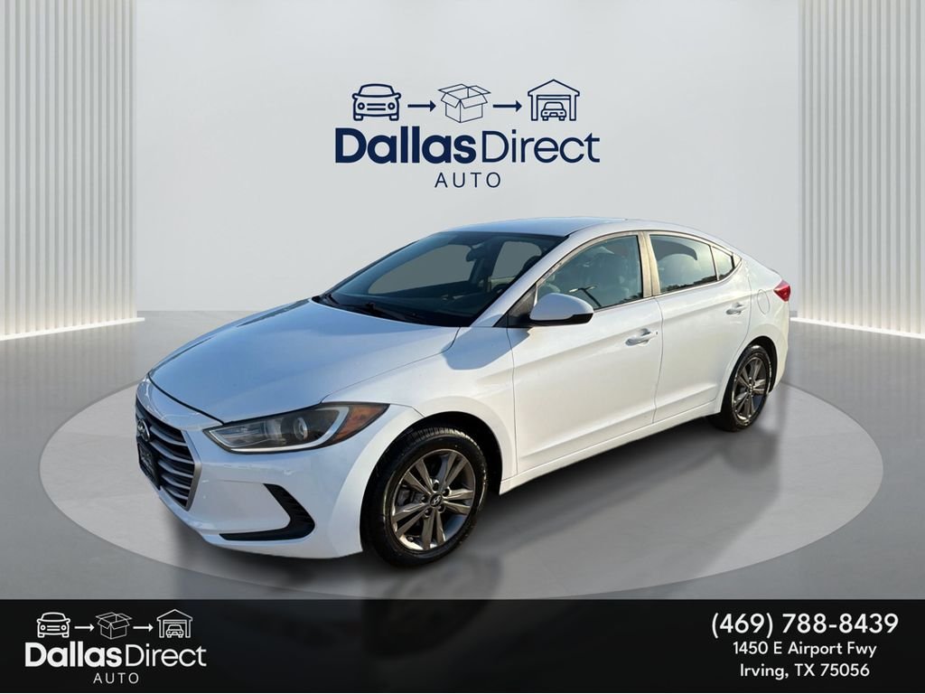 Used 2017 Quartz White Pearl Hyundai SE image 1