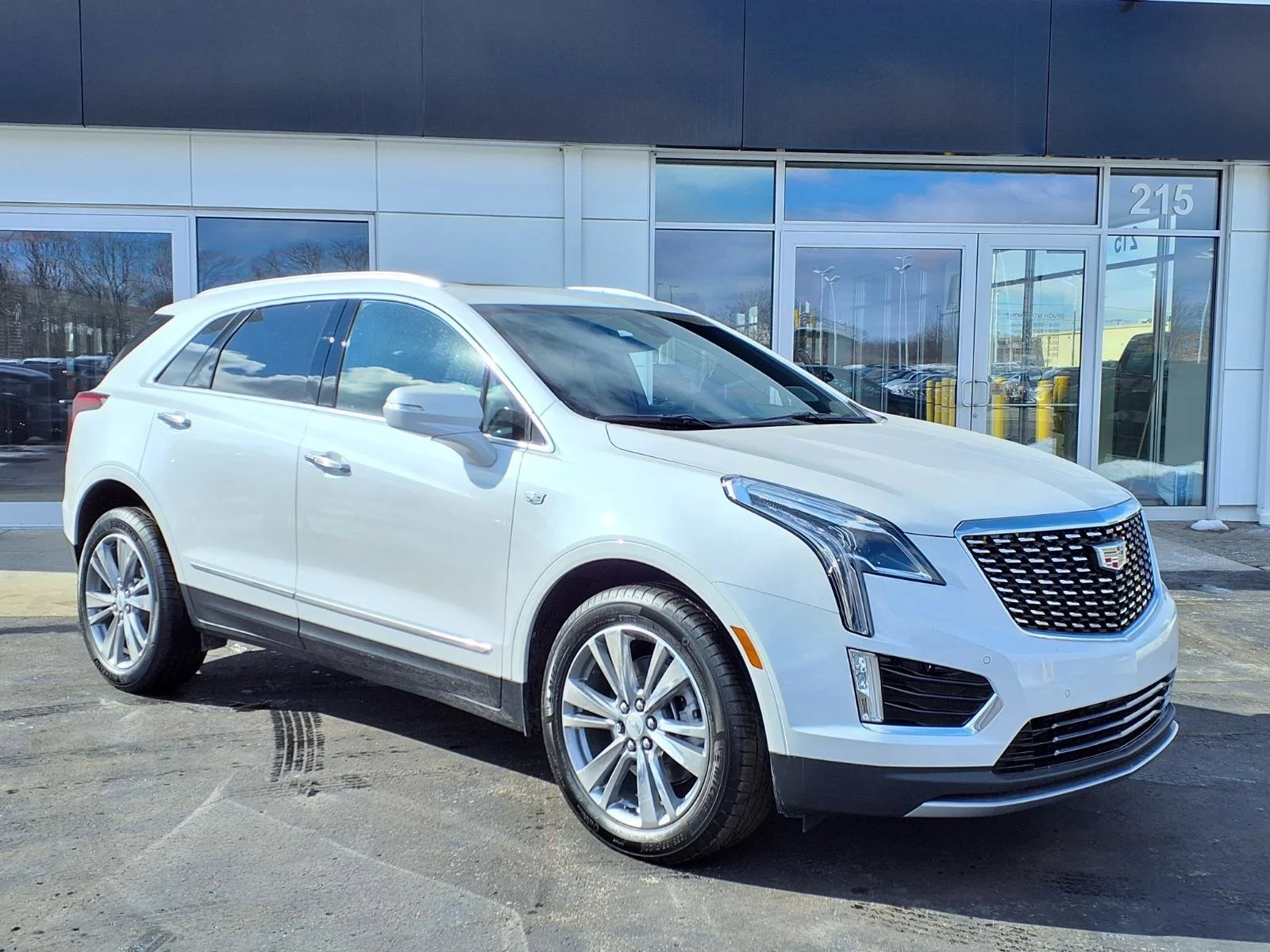 2025 Cadillac XT5