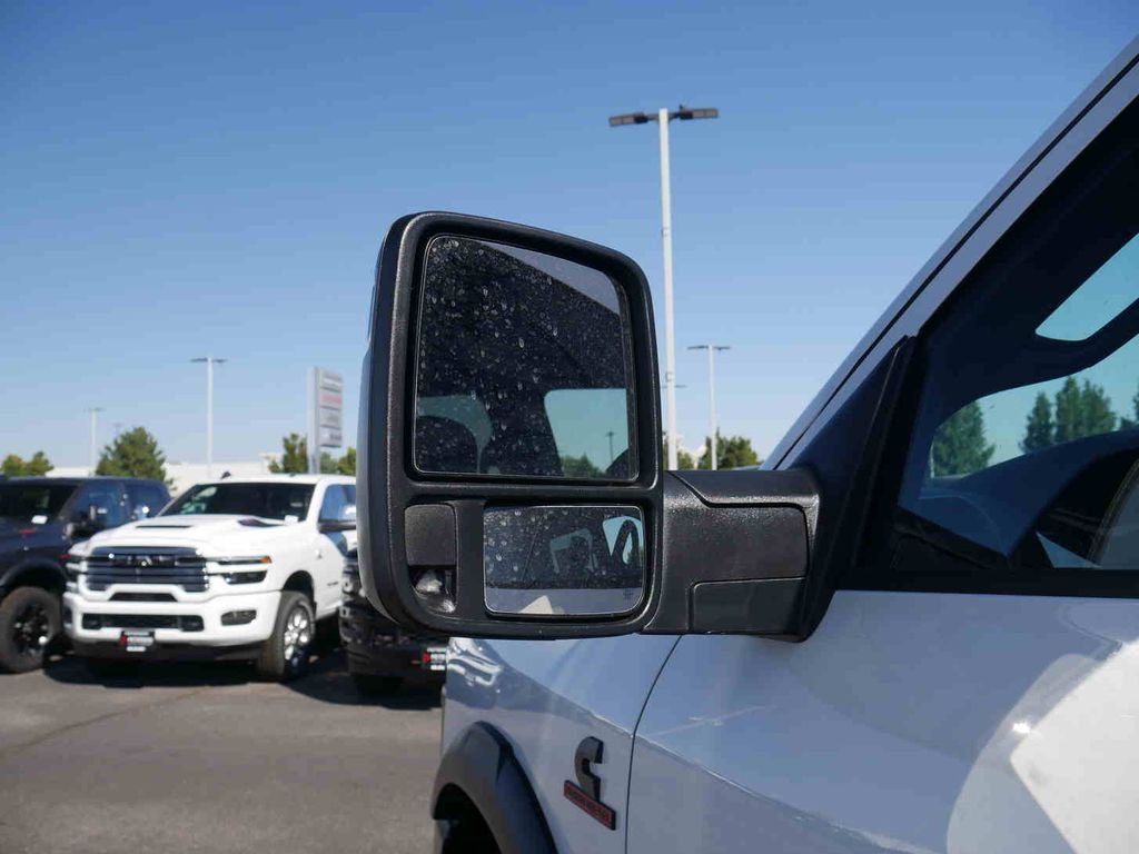 New 2026 Bright White Clear-Coat Exterior Paint RAM  image 14