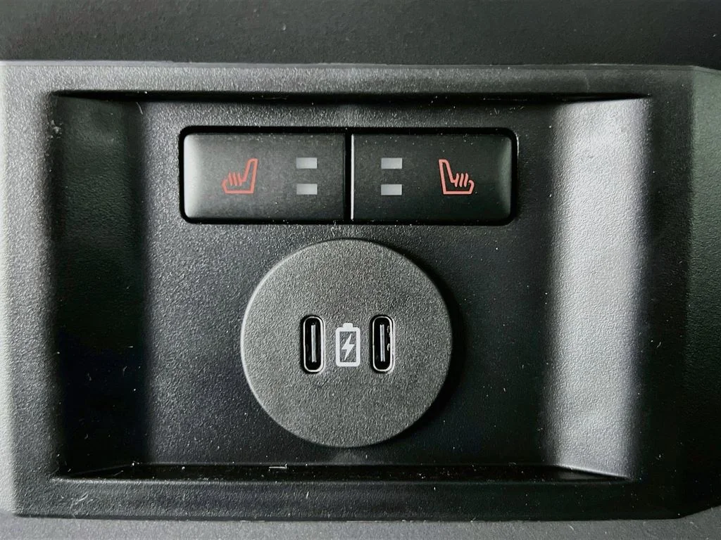New 2026 Agate Black Metallic Ford Lariat image 29