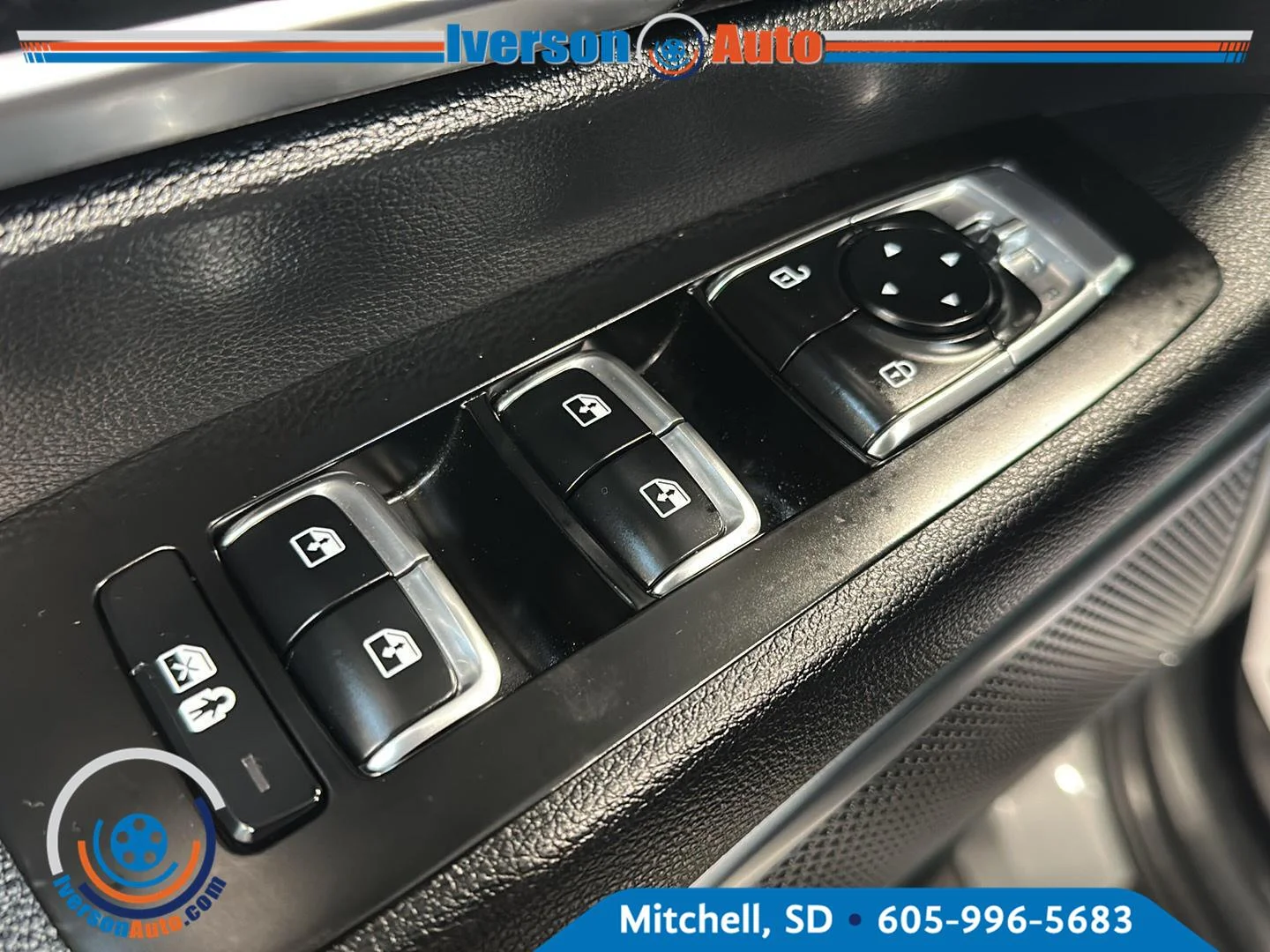 Used 2023 Wolf Gray Kia SX-Prestige X-Line image 14