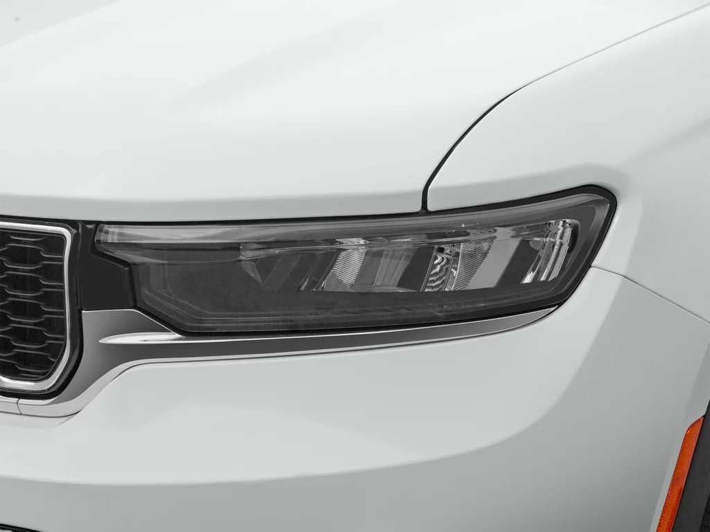 Used 2022 White Jeep Limited image 56