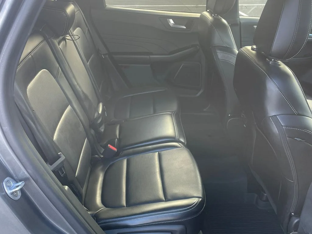 Used 2023 Gray Ford Platinum image 12