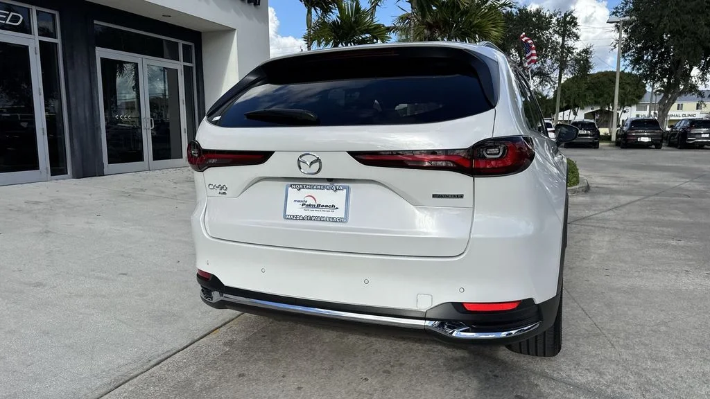 2025 Mazda CX-90 Premium Plus Package - Photo 25