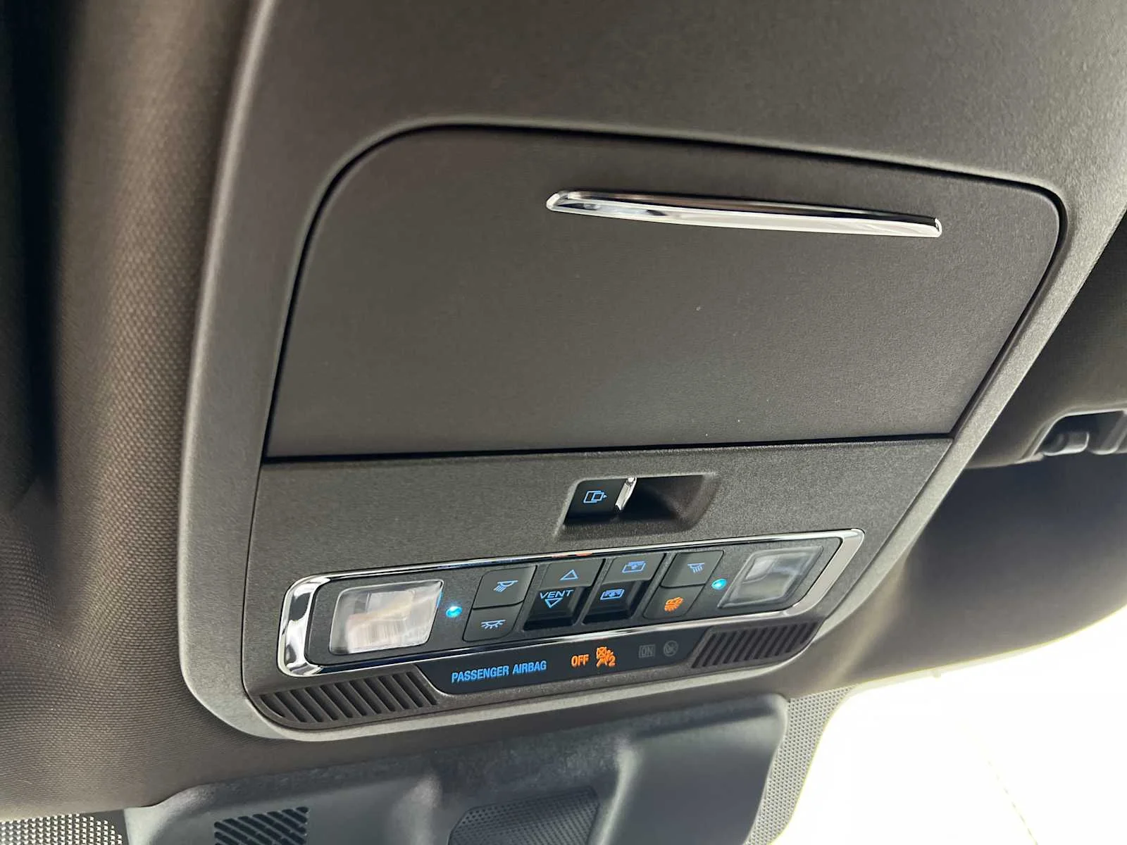 New 2026 Carbonized Gray/Marsh Gray Ford King Ranch image 25