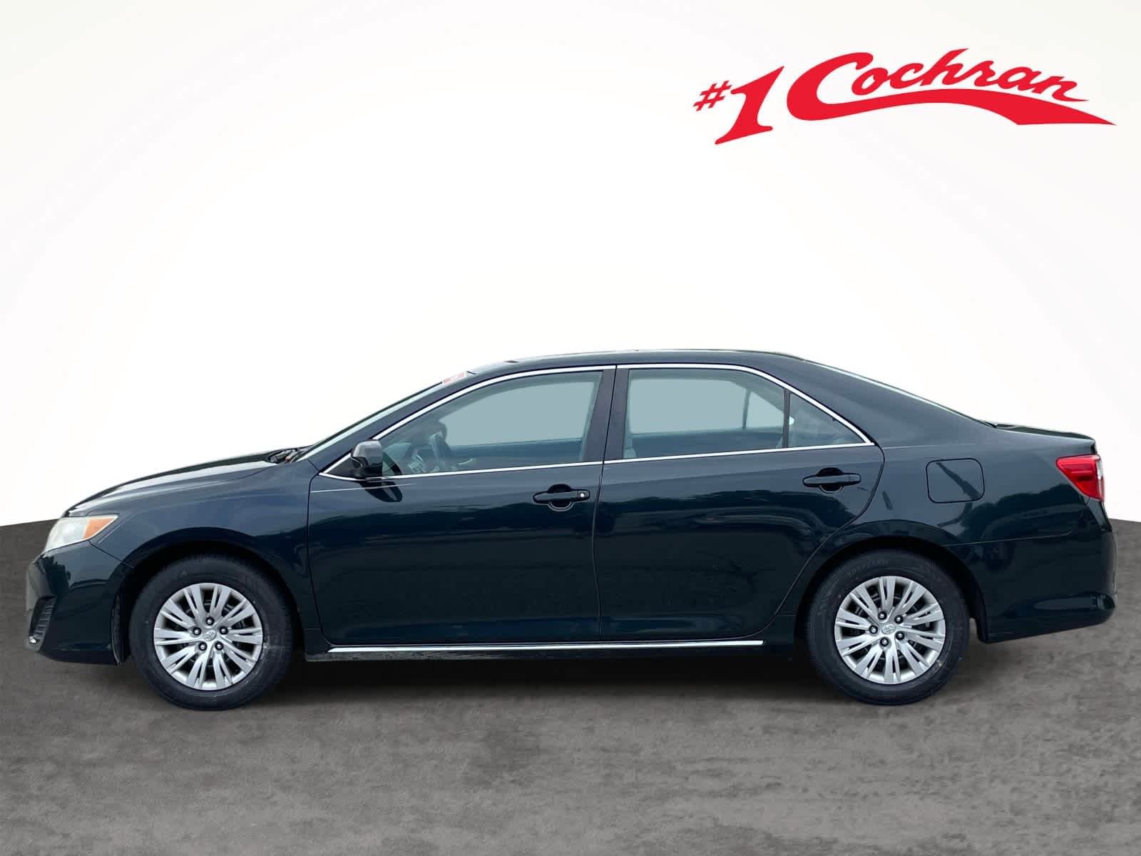 Used 2012 Cosmic Gray Mica Toyota LE image 10