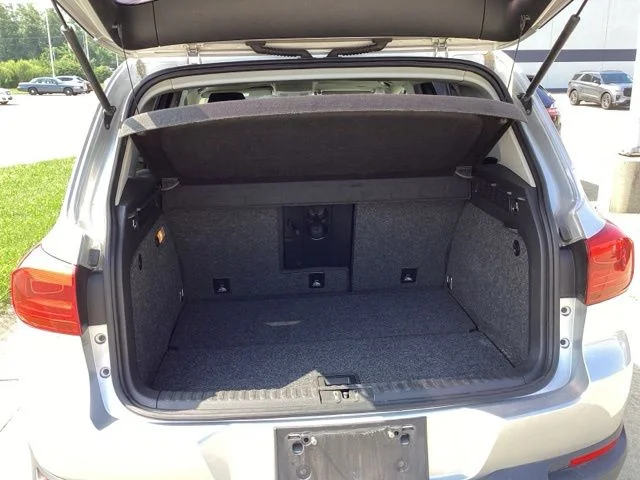 Used 2014 Silver Volkswagen S image 15
