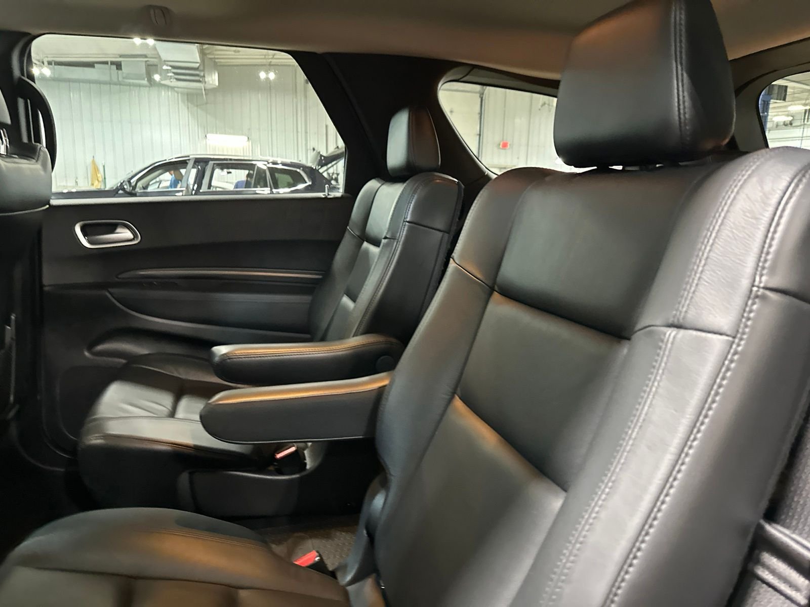 Used 2019 Black Dodge Citadel image 24