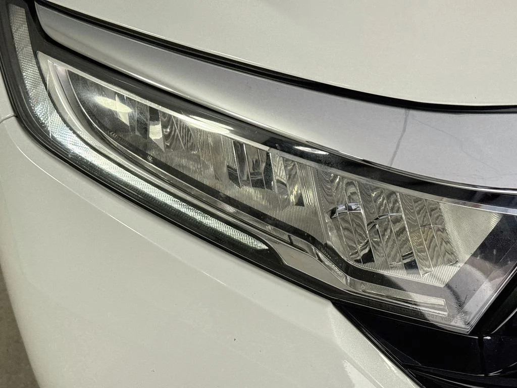 Certified Used 2021 White Honda EX-L image 41
