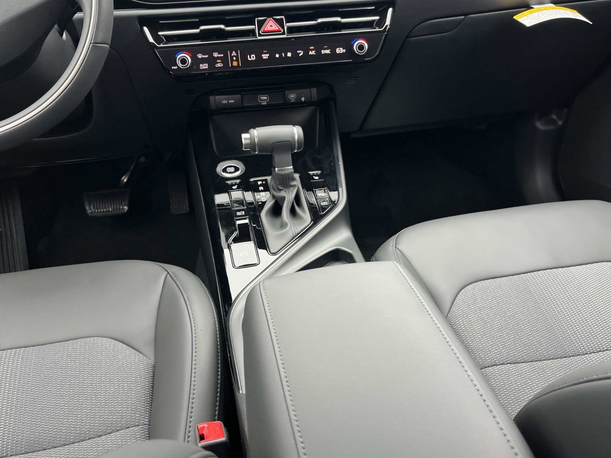 New 2026 Aurora Black Pearl Kia EX image 18