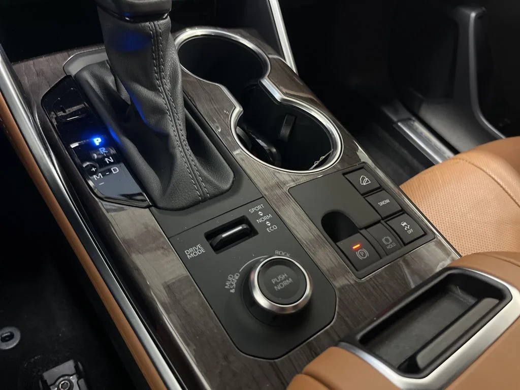 Used 2024 Black Toyota Platinum image 17