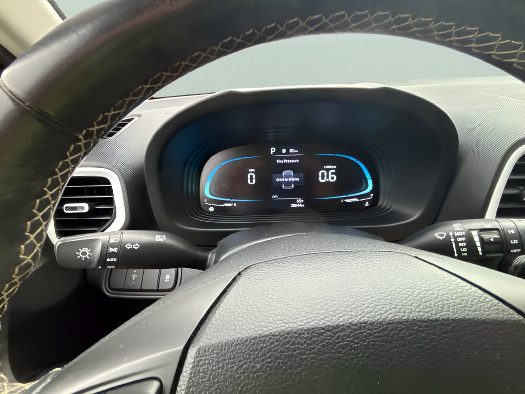 Used 2023 Blue Hyundai Limited image 29