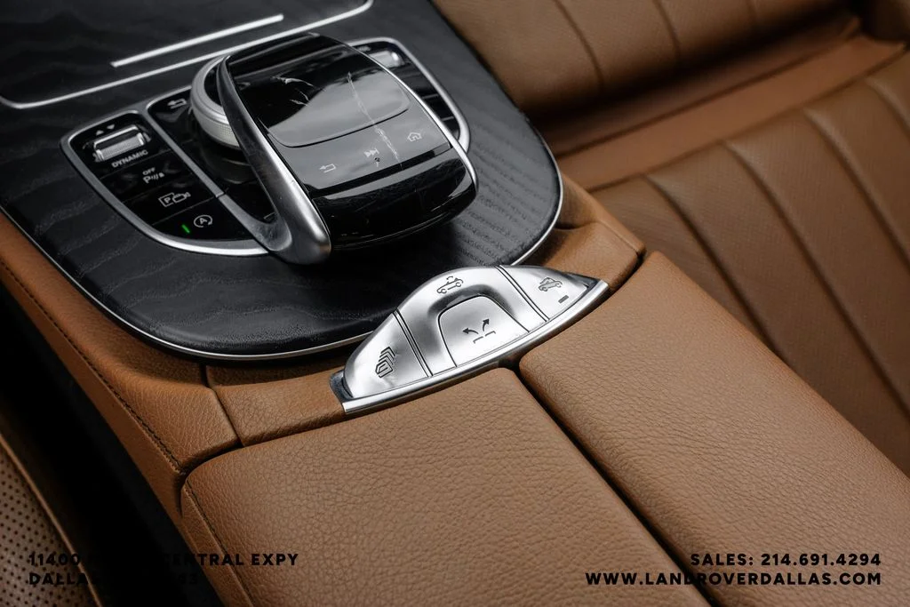 Used 2018 Gray Mercedes-Benz E 400 image 33