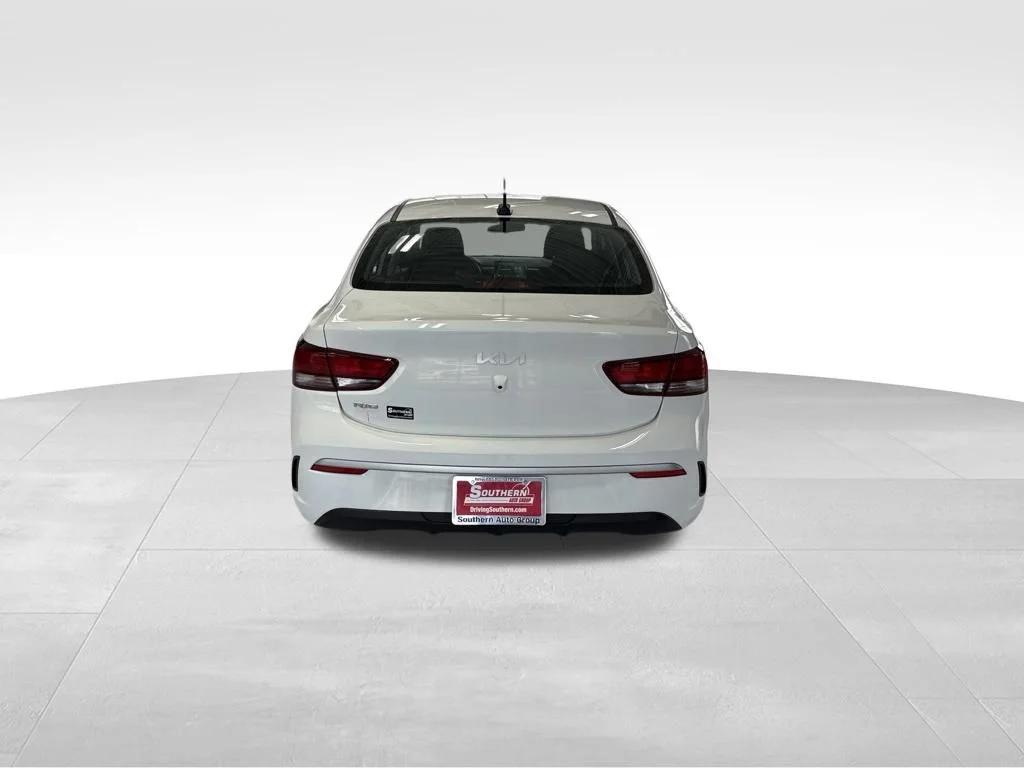 Used 2023 White Kia S image 4