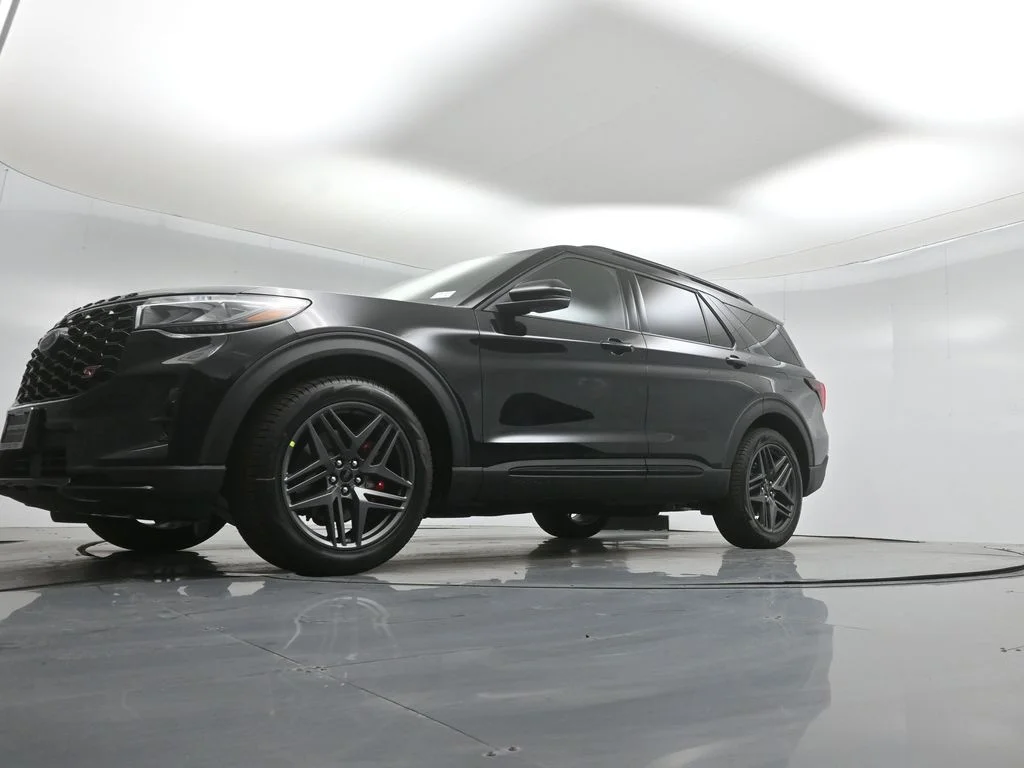 New 2026 Agate Black Metallic Ford ST image 44