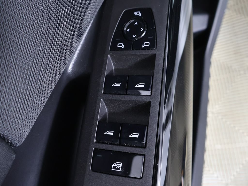 2026 BMW X3 M50 - Photo 36