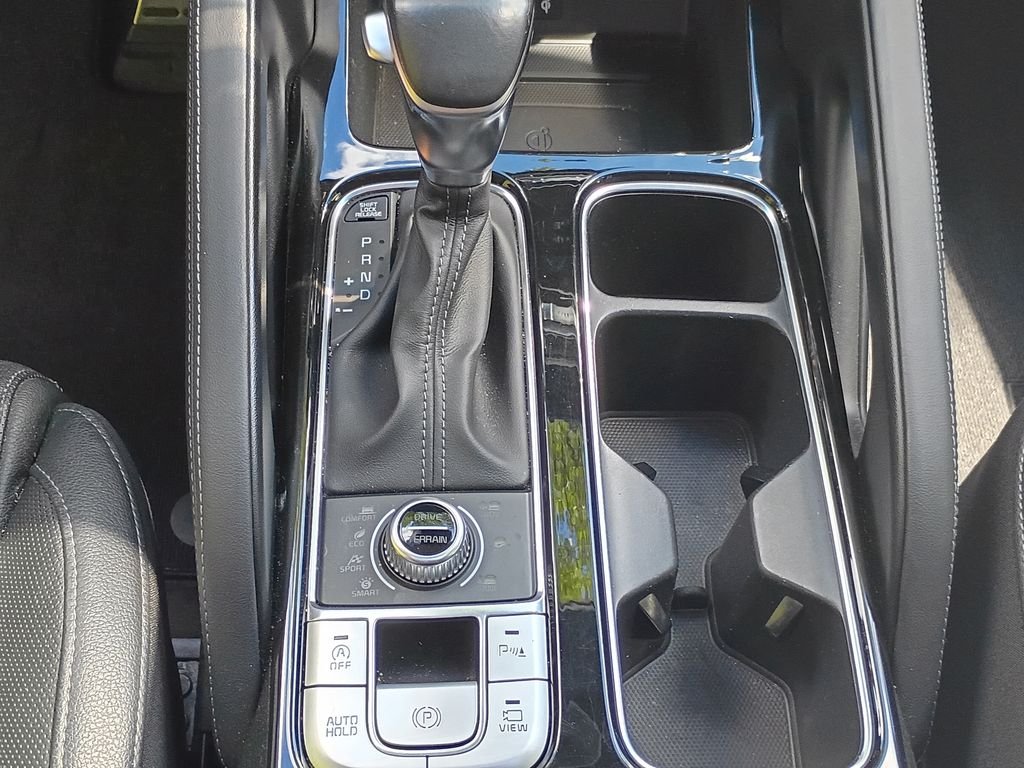 Used 2022  Kia SX image 18