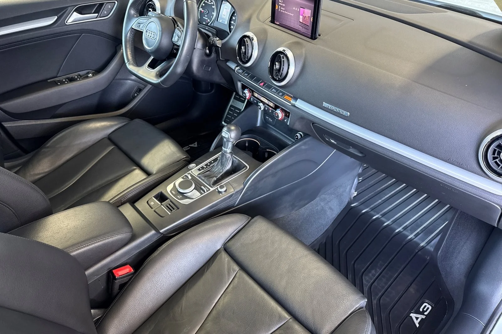 Used 2018 WHITE METALLIC Audi Premium image 15