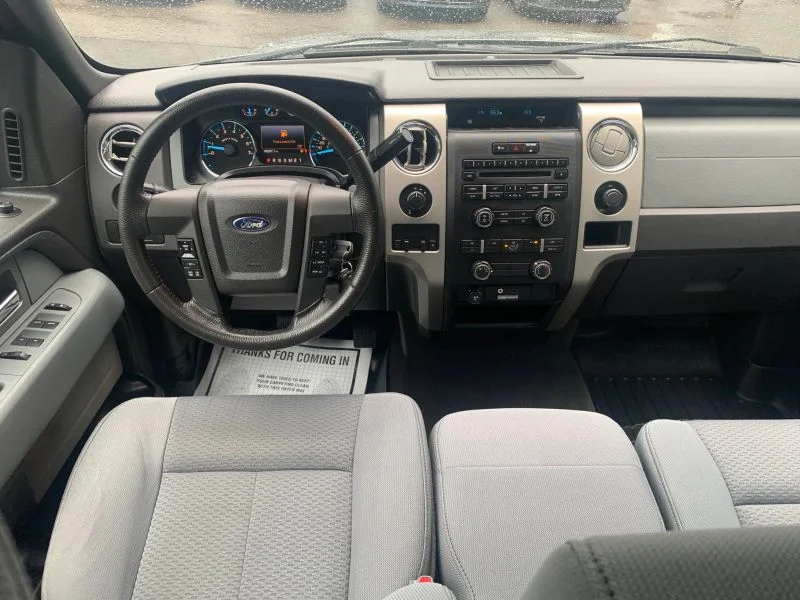 Used 2011 Gray Ford XLT Pickup 4D 5 1/2 ft image 30