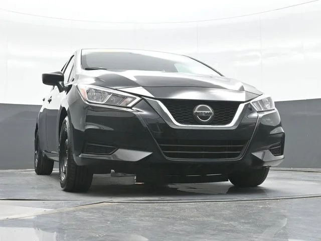 Used 2021 Black Nissan 1.6 S image 22