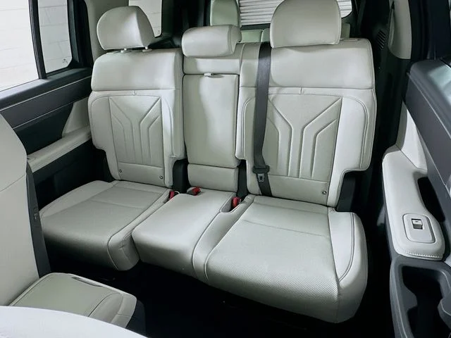 New 2026 Hyundai SANTA FE HYBRID SEL