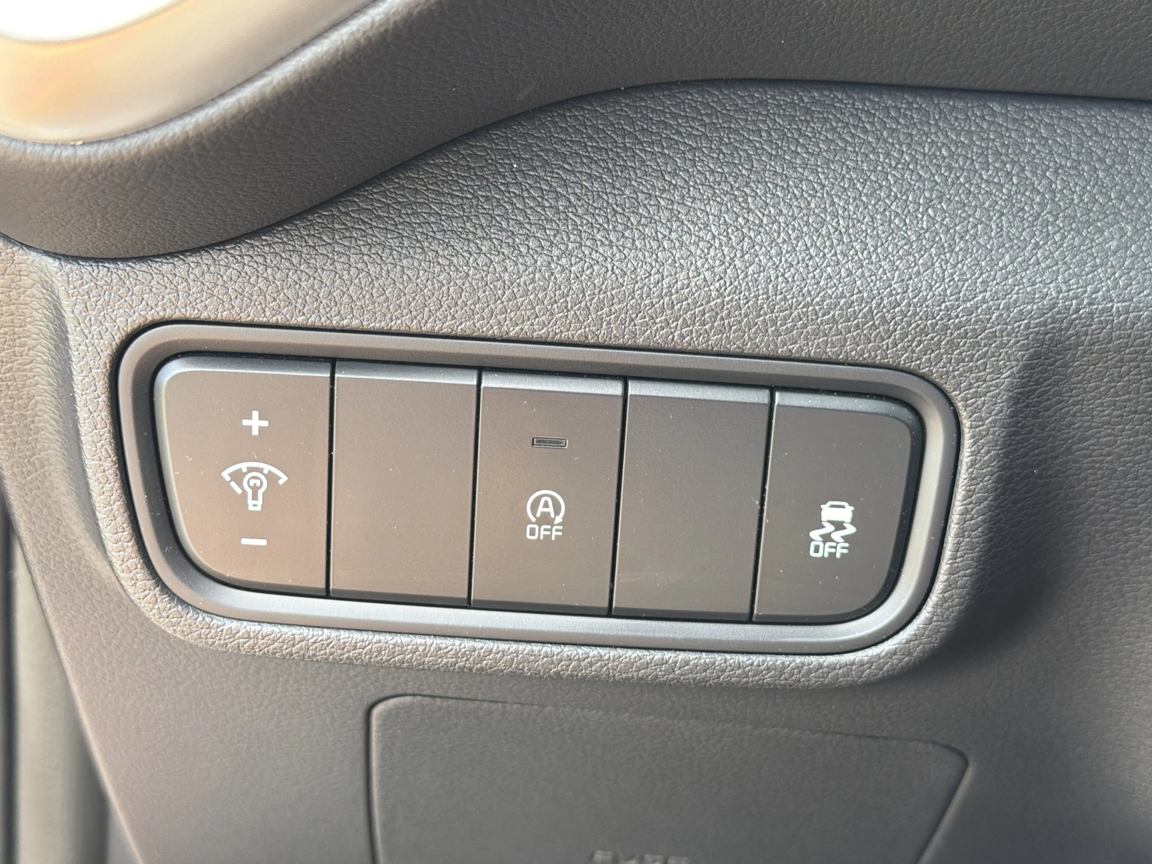 Used 2022 Mars Orange Kia LX image 26