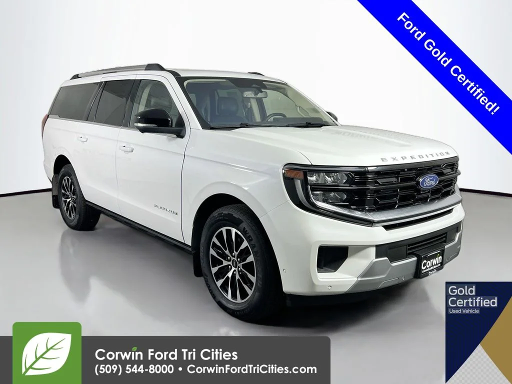2025 Ford Expedition Platinum's photo