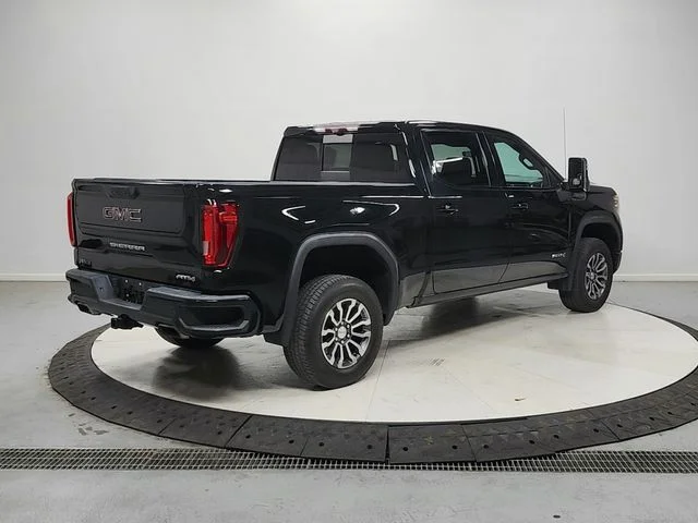 Used 2020 Black GMC AT4 image 8