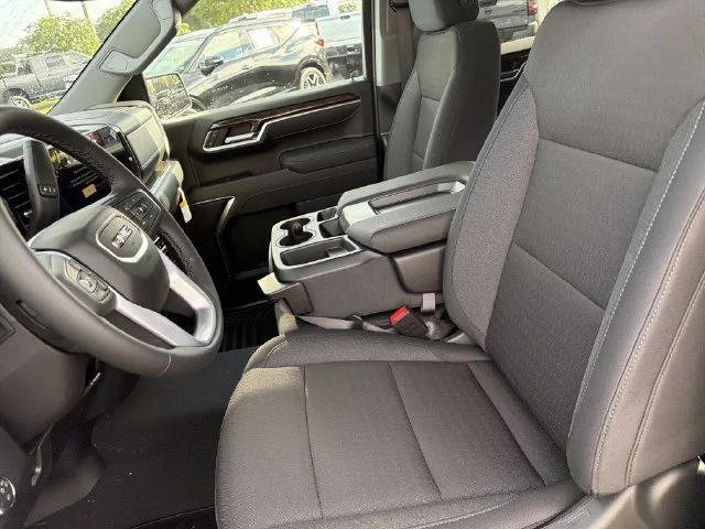 New 2026 Sterling Metallic GMC Elevation image 18