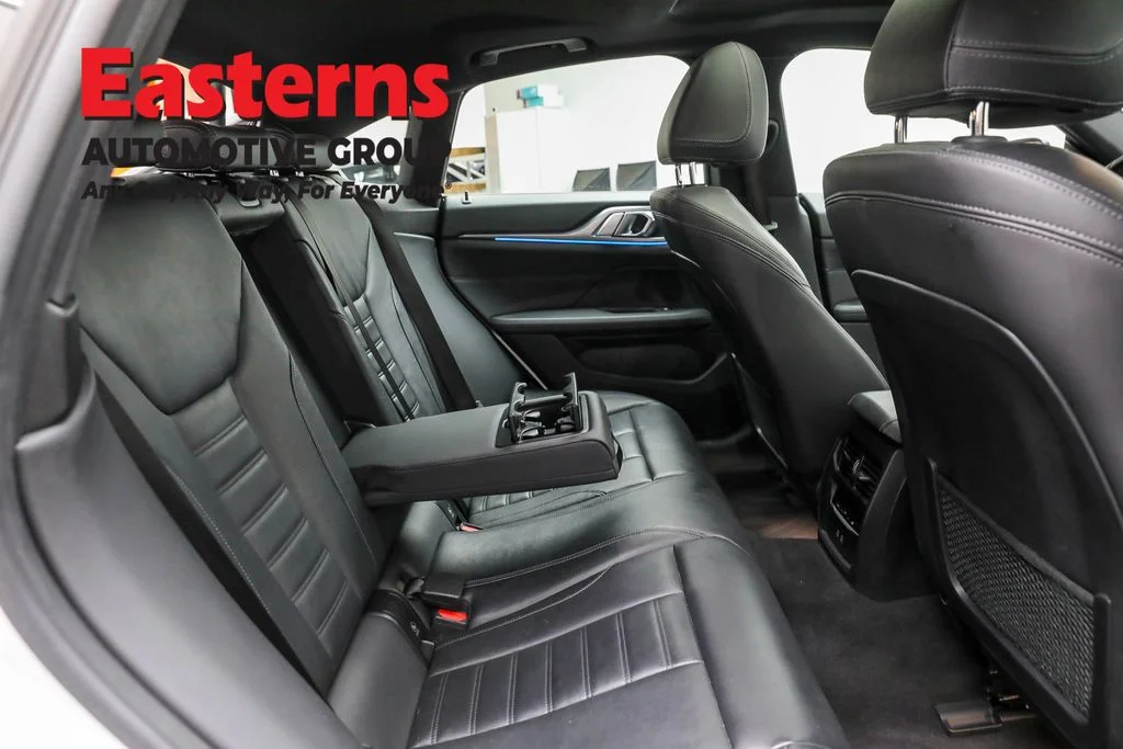Used 2023 White BMW eDrive40 image 23