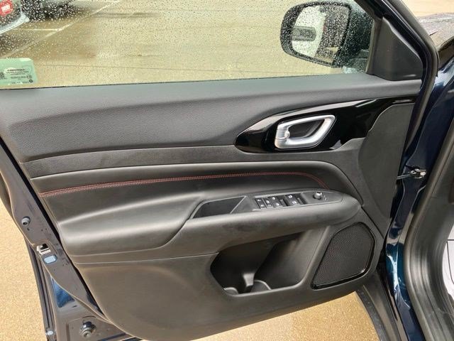 New 2026 Fathom Blue Pearl-Coat Exterior Paint Jeep Trailhawk image 8