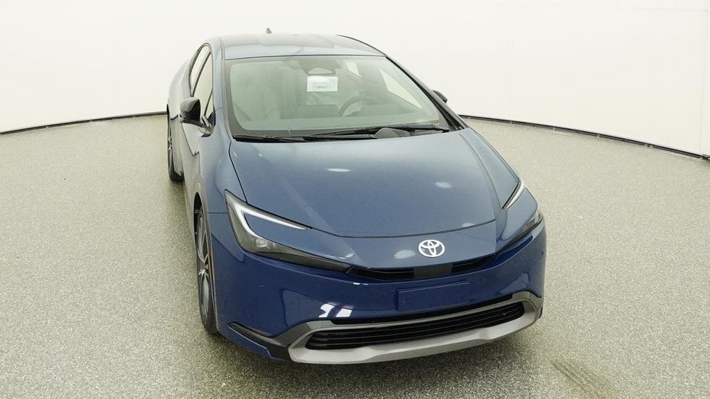 New 2027 Reservoir Blue Toyota XLE image 8