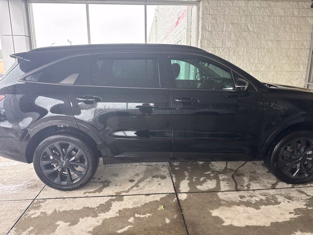 Used 2023 Black Kia SX-Prestige image 8