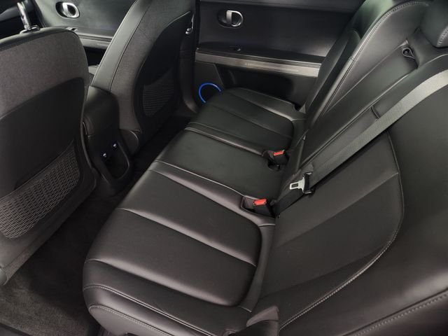 2024 Hyundai IONIQ 5 Limited - Photo 16