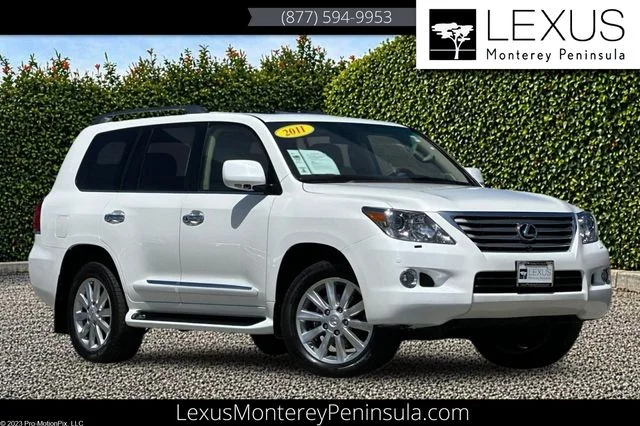2011 Lexus LX 600 570's photo