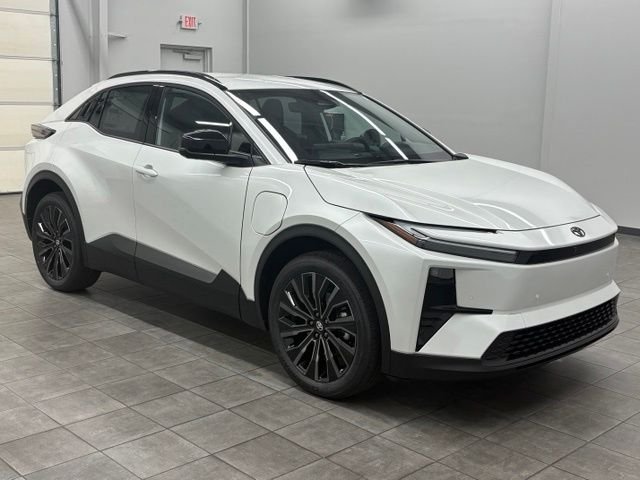 2026 Toyota C-HR XSE