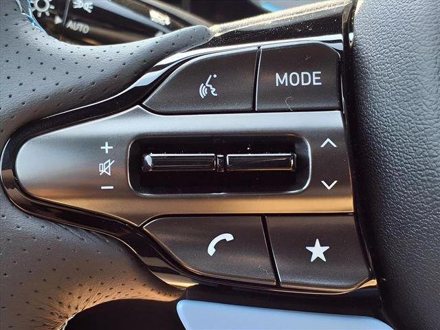 2025 Hyundai Elantra N - Photo 21