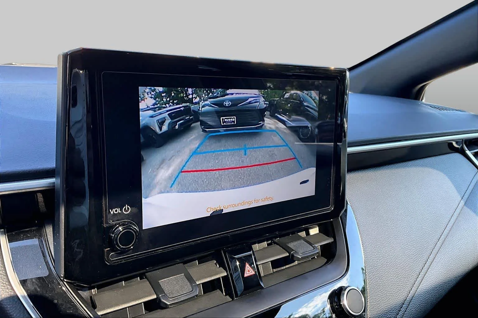Certified Used 2024 Ice Cap Toyota SE image 28